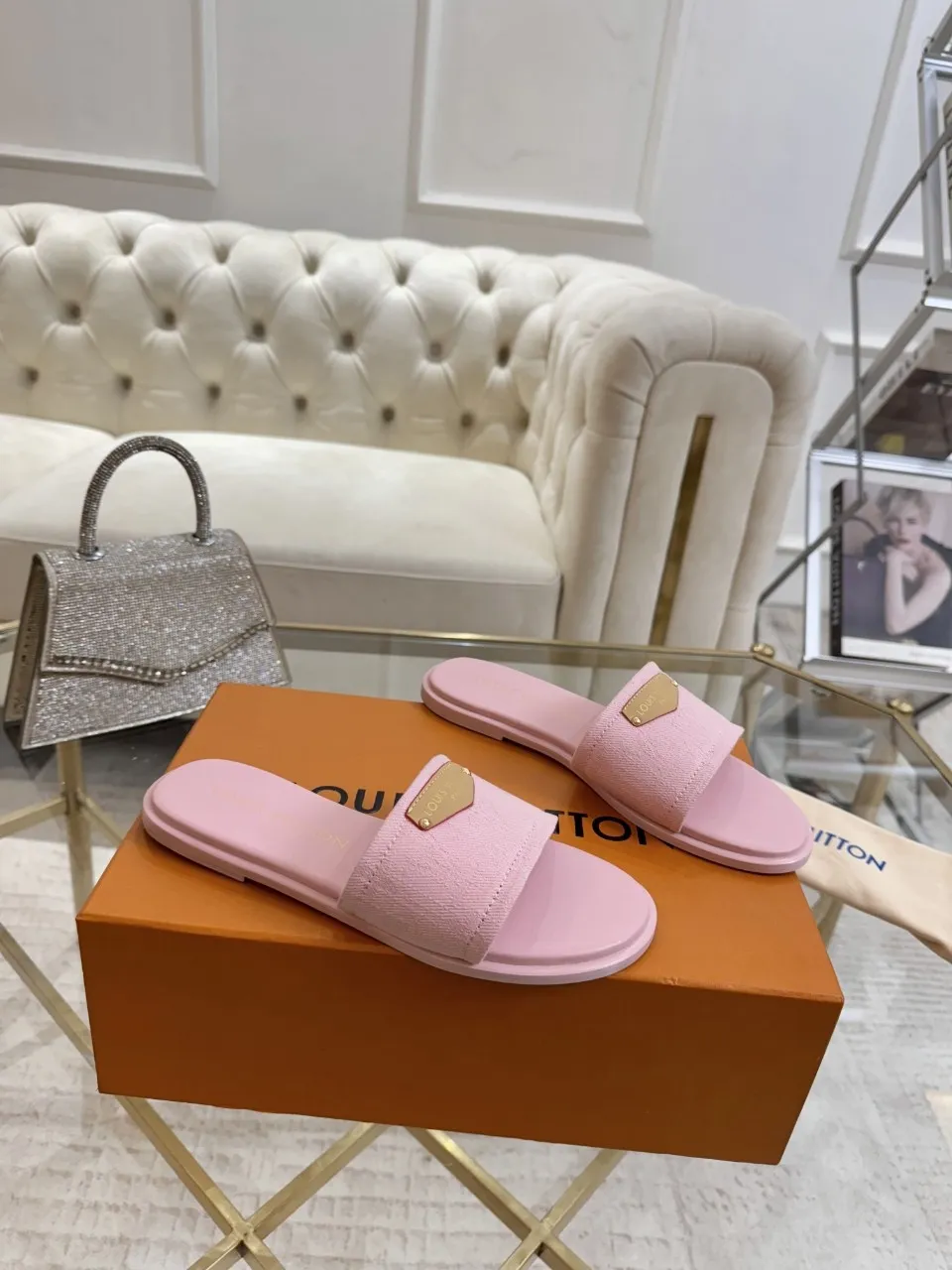 👟👟Ex-factory price 340👟👟 Genuine leather sole +40 Lv denim jacquard slippers, ex-factory price 70-43 Leather sole +40